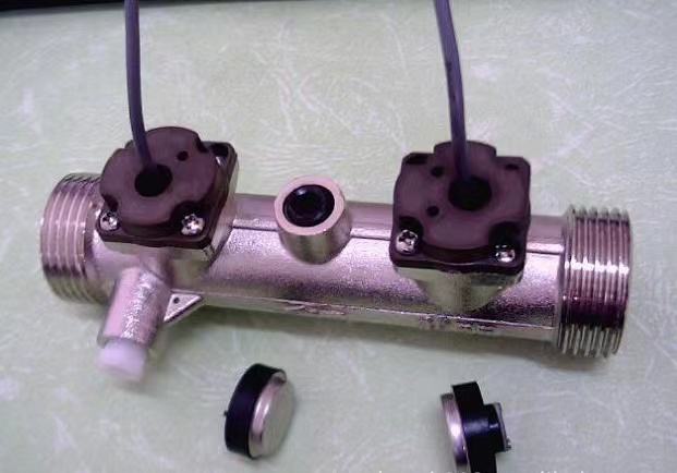 Plug-in transducer liquid detection Hall pulse signal flow sensor transmitter purifier water flow sensor 4